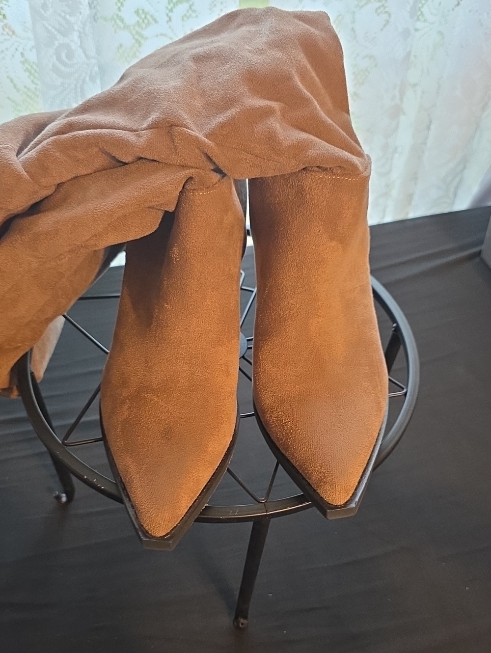 Women's Brown Suede Pointed Toe Boots